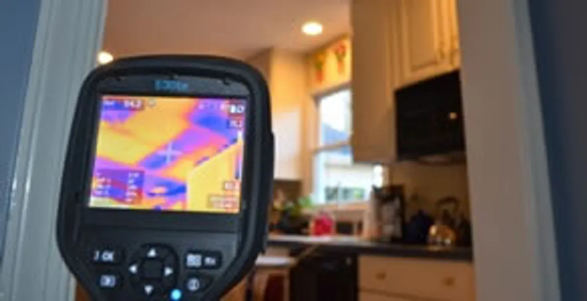 home energy audit service using thermal imaging to evaluate electrical efficiency inside a home in Mountain View, CA