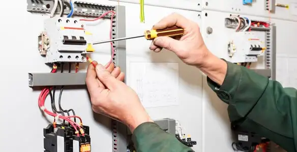 Professional electrical panel installation and wiring maintenance in Mountain View, CA